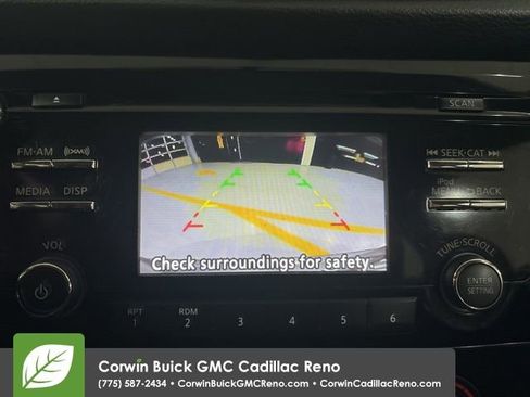 Used 2017 Nissan Rogue S image 22