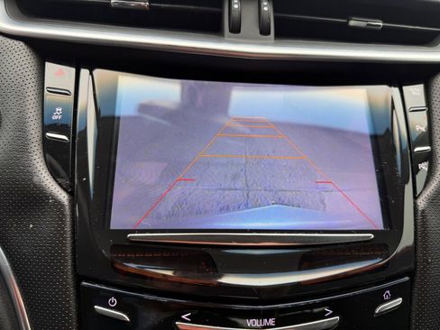 Used 2014 Cadillac XTS Luxury image 36