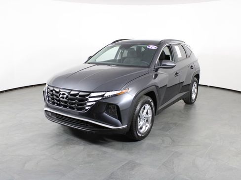 Used 2022 Hyundai Tucson SEL w/ Cargo Package image 2