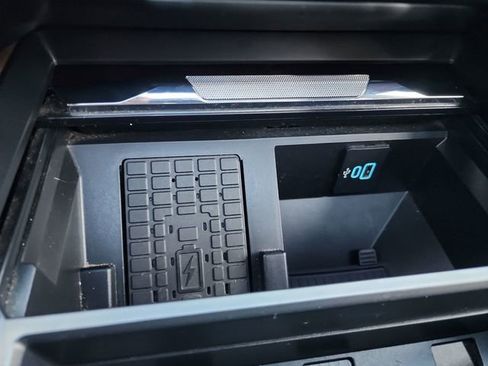 Used 2024 Ford F250 King Ranch w/ Chrome Package image 38