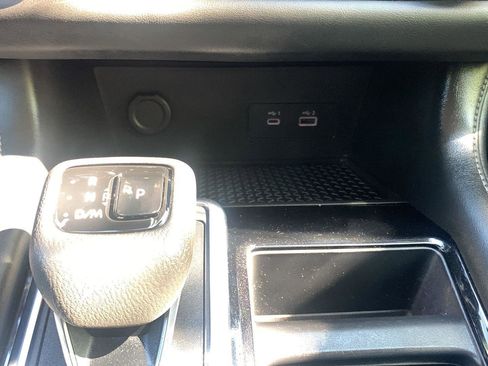 Certified 2024 Nissan Pathfinder SV AWD/4WD image 23