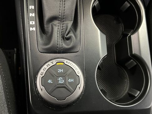 Used 2025 Ford Bronco Big Bend image 41