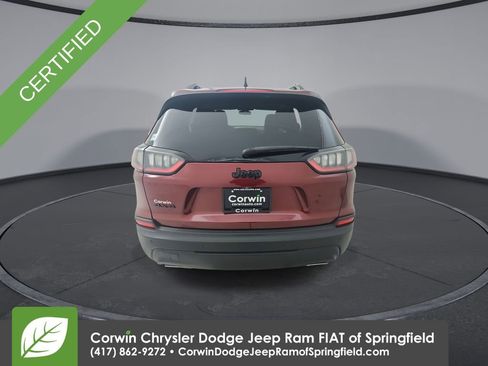 Used 2019 Jeep Cherokee Latitude Plus image 7