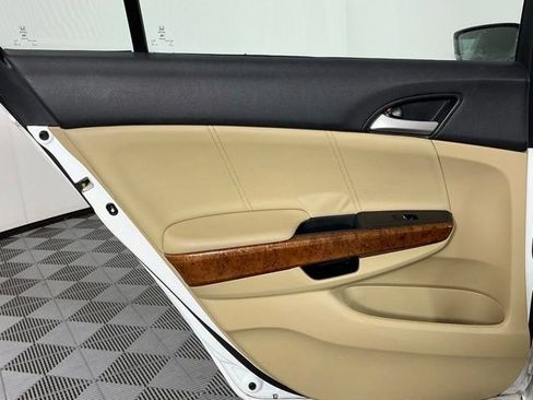 Used 2012 Honda Accord EX-L image 20