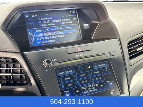 Used 2017 Acura ILX w/ Premium Package image 13