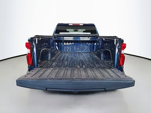 Used 2020 Chevrolet Silverado 1500 RST w/ Convenience Package AWD/4WD image 23