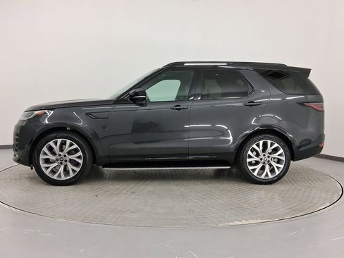 New 2026 Land Rover Discovery Limited Edition image 2