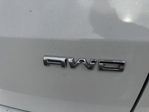 Used 2023 Ford Escape ST-Line Elite image 5