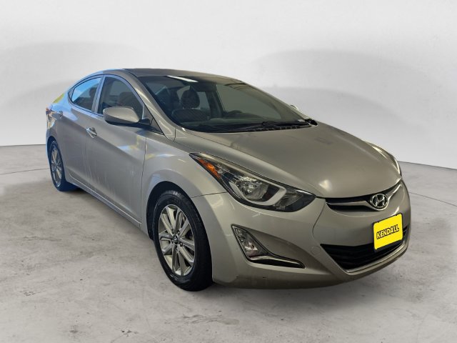 Used 2015 Hyundai Elantra SE w/ Option Group 02 FWD image 3