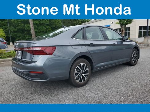 Used 2024 Volkswagen Atlas SEL Premium R-Line AWD/4WD image 6