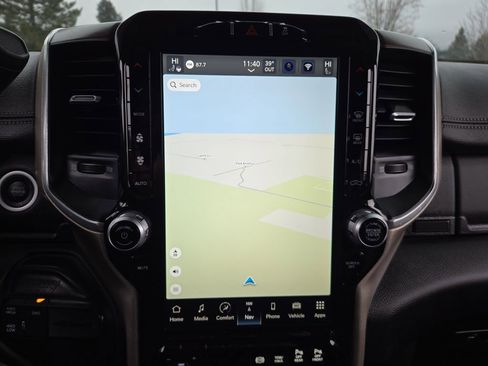 Used 2024 RAM 2500 Laramie image 24