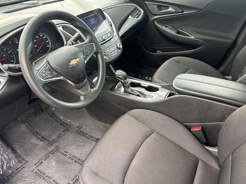 Used 2023 Chevrolet Malibu LT image 11