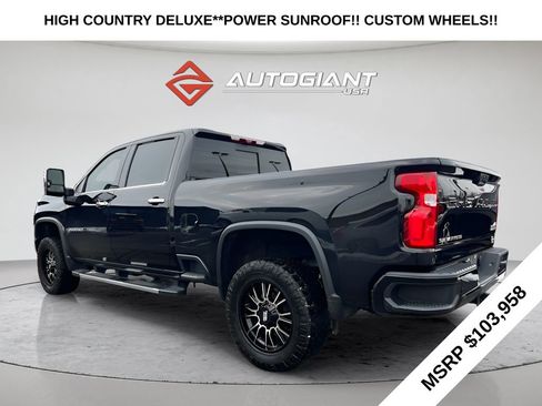 Used 2023 Chevrolet Silverado 3500 High Country image 4