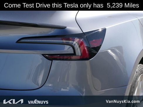 Used 2025 Tesla Model 3 Long Range image 4