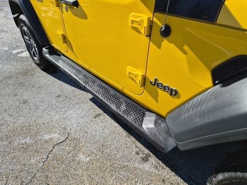 Used 2019 Jeep Wrangler Unlimited Sport S image 10