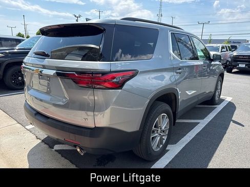 Used 2023 Chevrolet Traverse LT w/ LPO, Floor Liner Package AWD/4WD image 7