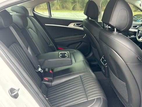 Used 2026 Genesis G70 2.5T Prestige RWD image 33