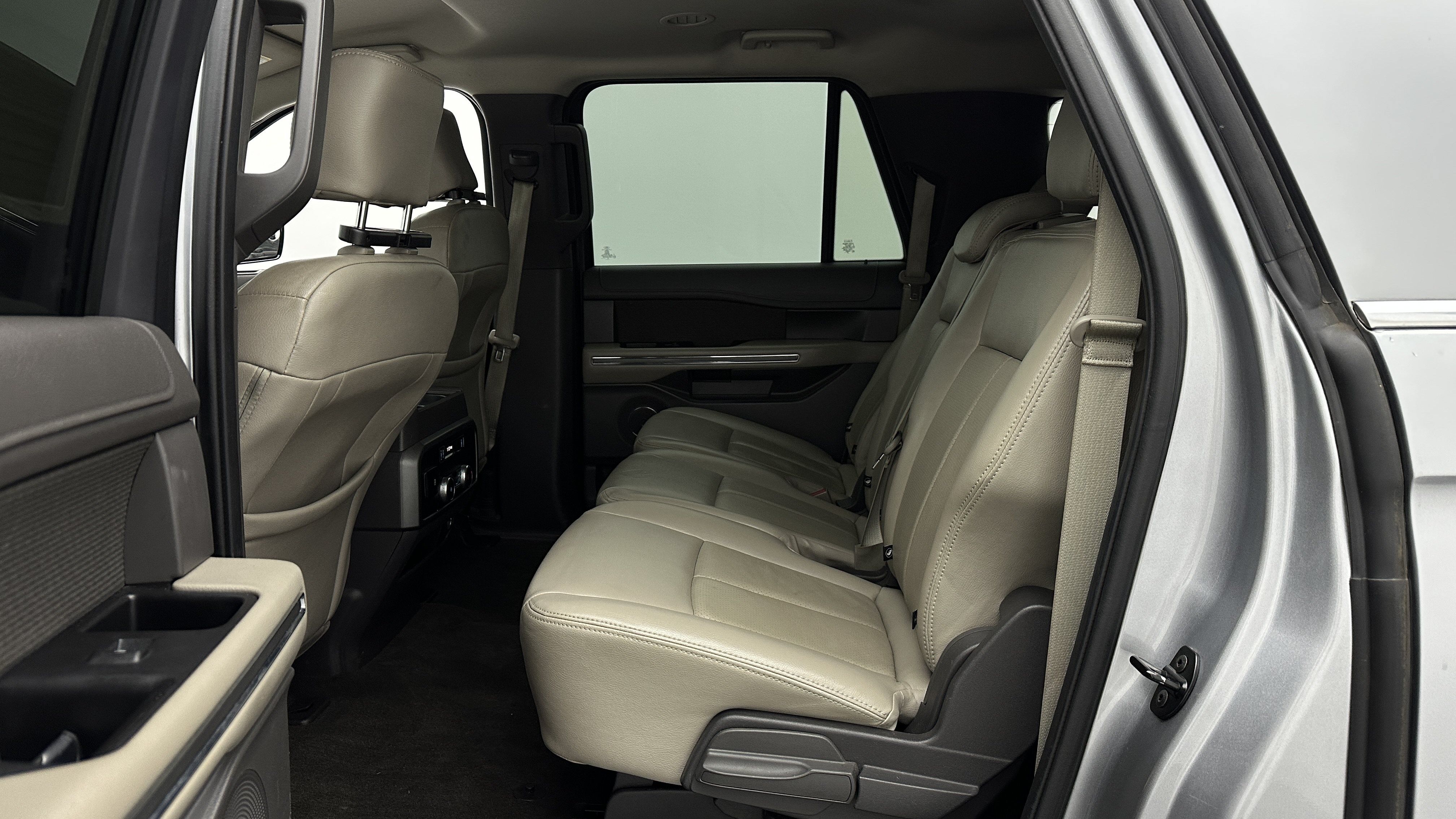 Used 2020 Ford Expedition Max XLT RWD image 25