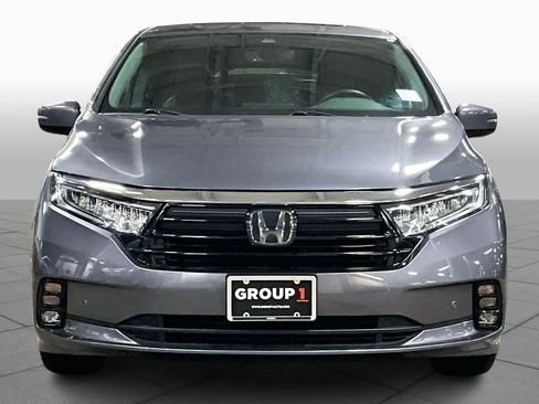 Used 2023 Honda Odyssey Elite image 3