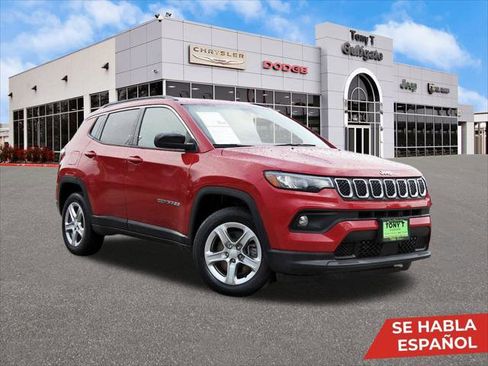 Certified 2024 Jeep Compass Latitude image 1