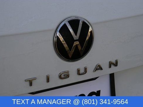 Used 2024 Volkswagen Tiguan SE image 7