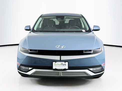 Used 2024 Hyundai Ioniq 5 SE RWD image 2
