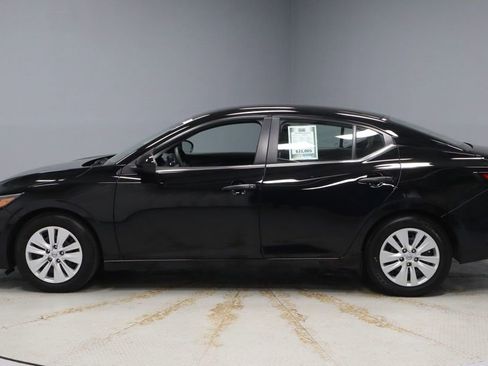 Certified 2025 Nissan Sentra S image 7