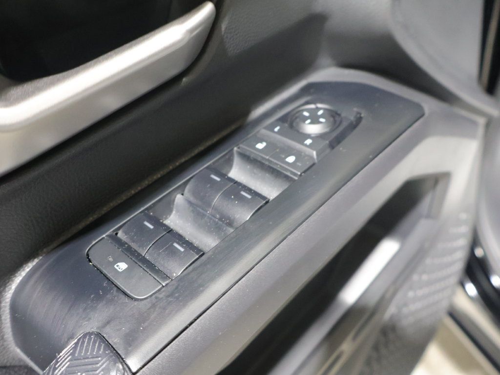 Used 2026 Toyota Tacoma TRD Off-Road AWD/4WD image 15