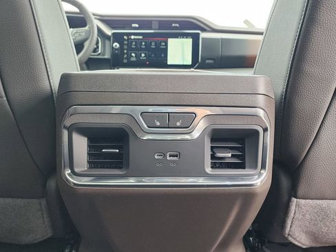 New 2026 GMC Sierra 1500 Denali AWD/4WD image 49