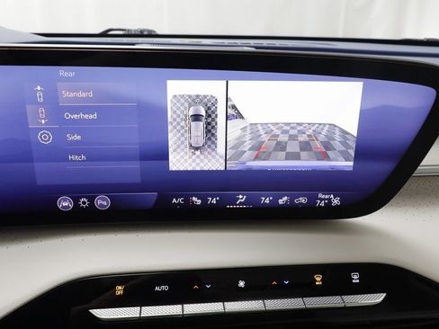 Used 2025 Buick Enclave Avenir w/ Super Cruise Package image 11