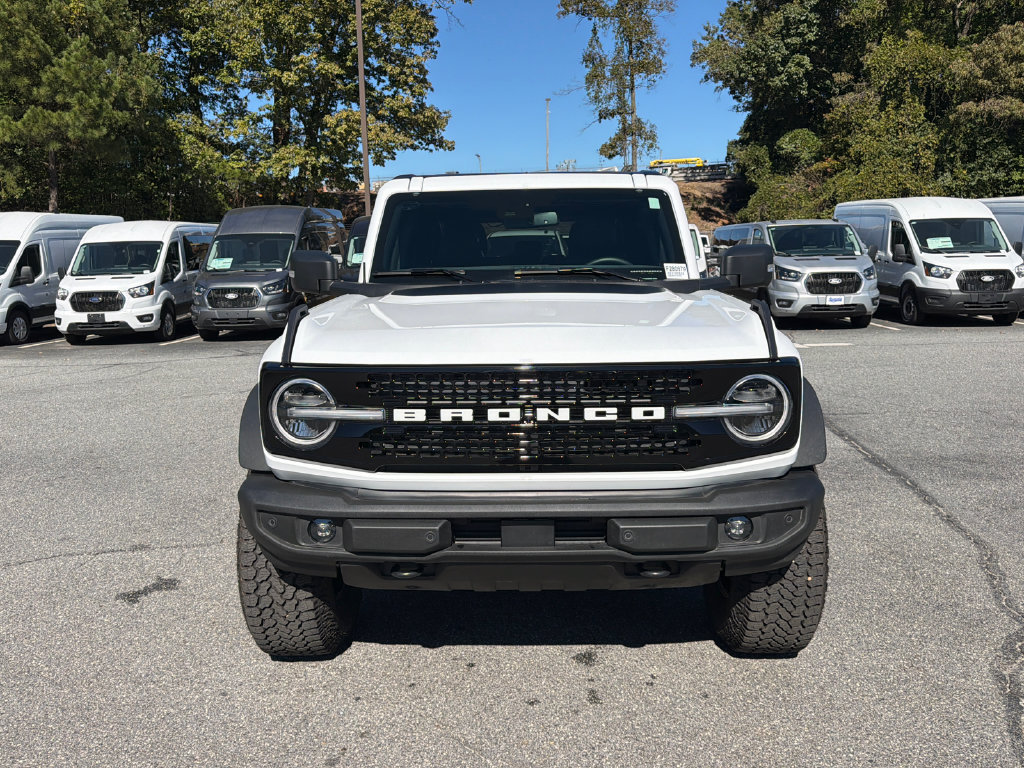 Used 2025 Ford Bronco Outer Banks w/ Sasquatch Package AWD/4WD image 2
