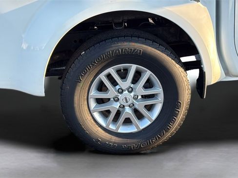 Used 2016 Nissan Frontier SV w/ SV Value Truck Package image 17