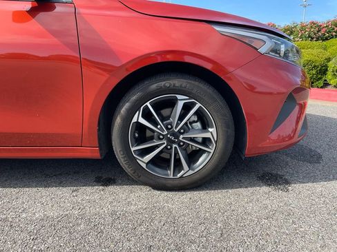 Used 2024 Kia Forte LXS FWD image 30