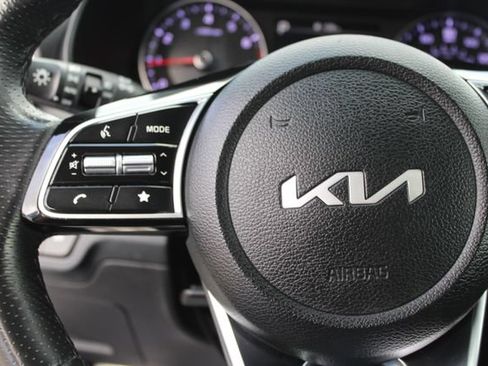 Used 2024 Kia Forte GT-Line FWD image 22