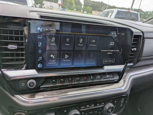 Used 2023 Chevrolet Silverado 1500 LTZ image 14