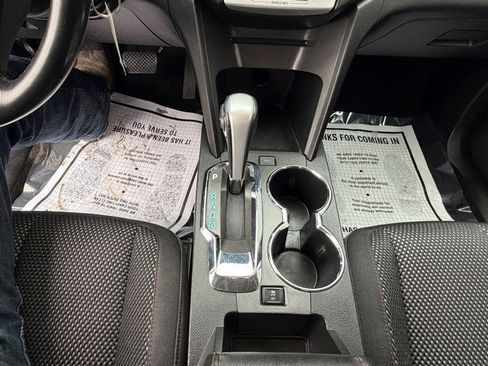 Used 2015 Chevrolet Equinox LT w/ Driver Convenience Package image 19