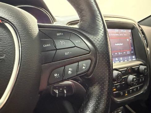 Used 2020 Dodge Durango R/T w/ Technology Group AWD/4WD image 17