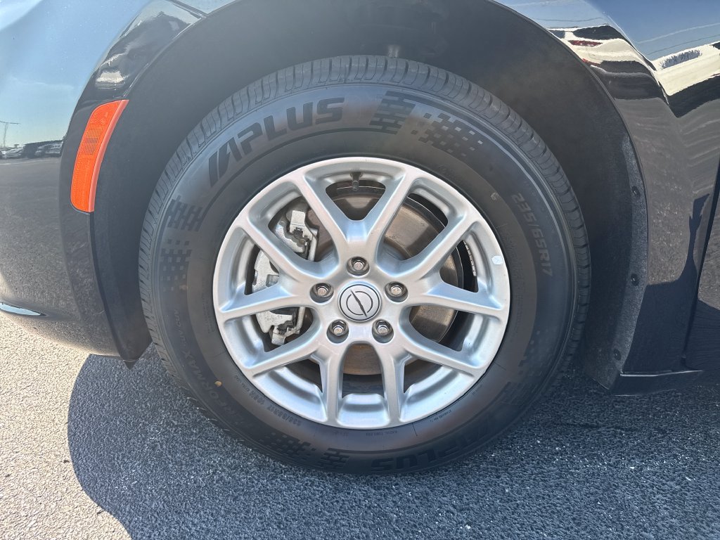 Used 2026 Chrysler Pacifica Select FWD image 30