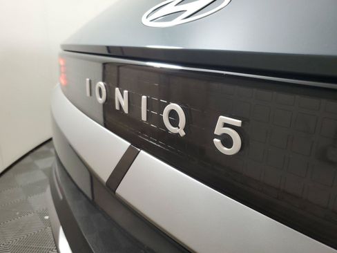 Used 2025 Hyundai Ioniq 5 SE RWD image 8