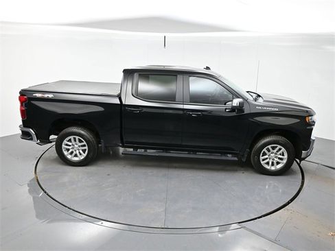 Used 2020 Chevrolet Silverado 1500 LT w/ Convenience Package image 38