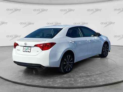 Used 2018 Toyota Corolla SE FWD image 8
