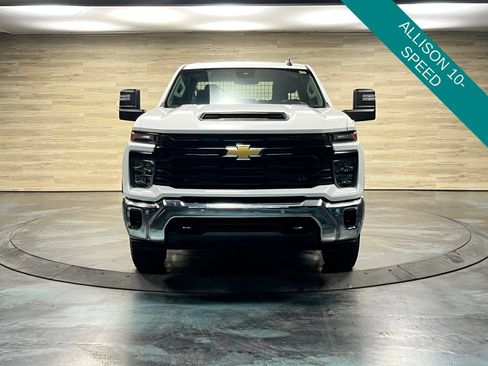 Used 2025 Chevrolet Silverado 2500 W/T w/ WT/CX Safety Package AWD/4WD image 5