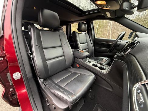 Used 2021 Jeep Grand Cherokee Limited image 24