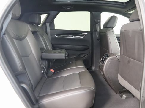 Used 2022 Cadillac XT5 Premium Luxury image 13