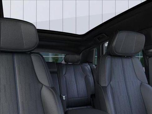 New 2026 Cadillac Lyriq Sport RWD image 24