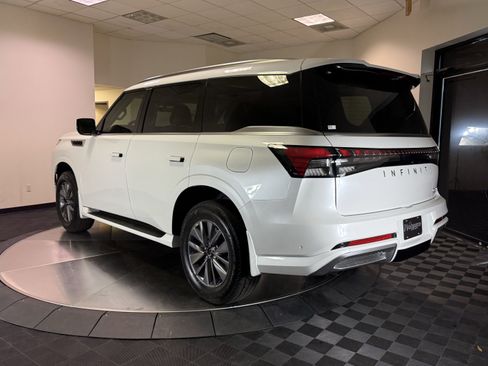 New 2026 INFINITI QX80 Pure RWD image 5