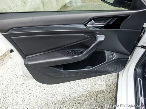 Used 2019 Volkswagen Jetta GLI FWD image 19
