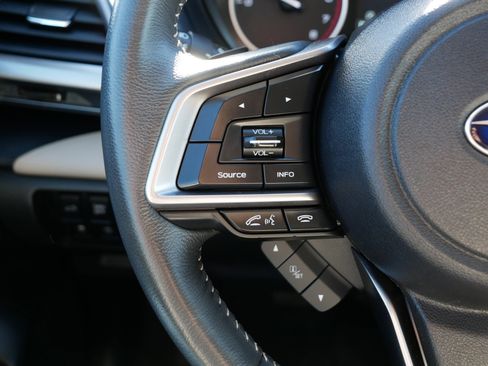 Used 2024 Subaru Forester Limited w/ Convenience Package image 31