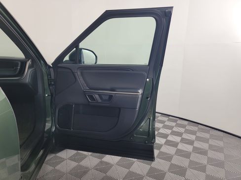 Used 2024 Rivian R1S Adventure AWD/4WD image 18