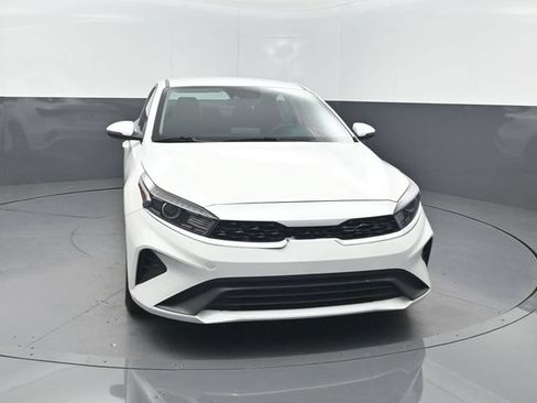 Used 2024 Kia Forte LXS w/ LXS Technology Package FWD image 33